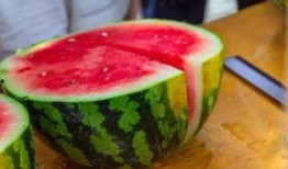 吃瓜各类名字网红,揭秘网红们的花式昵称与人气传奇