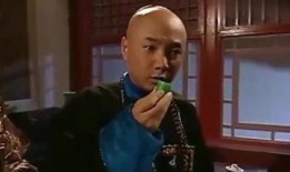 李卫当官2在线高清观看,宫廷智斗，笑料百出！