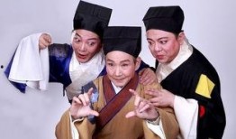 囧人黄小毛在线观看,笑料百出，在线观看的欢乐盛宴