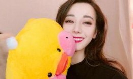 娱乐圈小花爆料,揭秘明星背后的真实故事