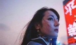 大v爆料热巴恋情视频,甜蜜视频引发网友热议