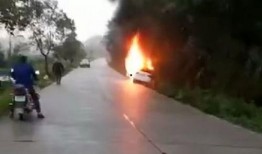 长沙女司机爆料视频播放,揭秘背后真相