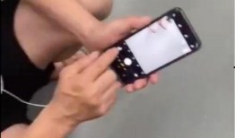 无法触碰手机在线观看,揭秘现代社交困境的悬疑故事