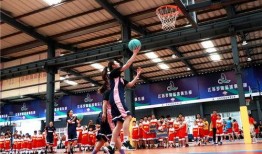 双泉体育中心爆料视频