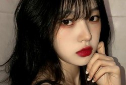 抖音最新爆料美女是谁图片,网友热议的神秘美女究竟是谁？”